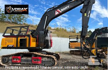 Harvester Sany SY215F