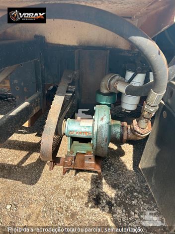 Caminhão Volkswagen 8-120/8-120 euro3 Worker 2p (Diesel)