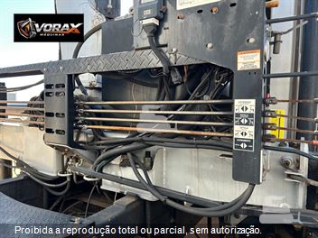 Caminhão Ford CARGO 1723 E Turbo 2p (Diesel)(E5)