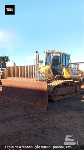 Trator de Esteira Komatsu D61-EX
