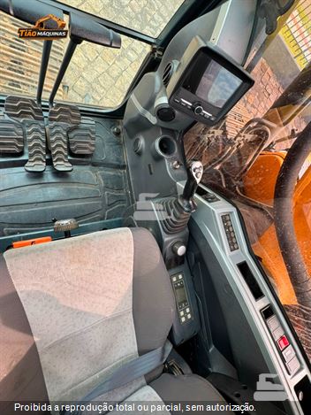 Escavadeira Hyundai R260LC-9