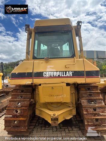 Trator de Esteira Caterpillar D6N