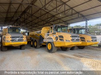 Caminhão Volvo A30