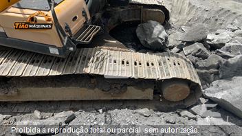 Escavadeira Hyundai R260LC-9