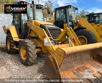 Retro Escavadeira Caterpillar 416E