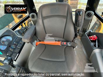 Retro Escavadeira Caterpillar 416E