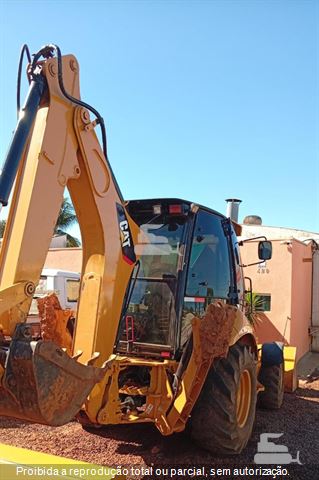 Retro Escavadeira Caterpillar 416E