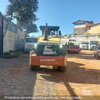Rolo Compactador Dynapac CA250