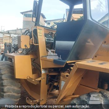 Pá Carregadeira Case W20E