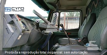 Caminhão Mercedes-Benz 2414 6x4