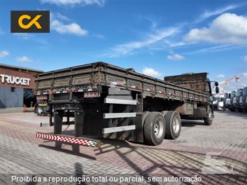 Caminhão Volvo VM 260 6X2 2p (diesel)