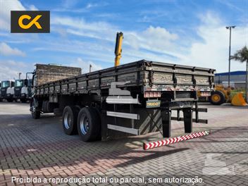 Caminhão Volvo VM 260 6X2 2p (diesel)