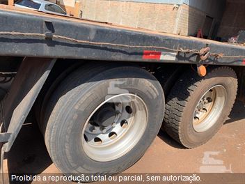 Caminhão Volvo VM-23 240 6x2 2p (diesel)