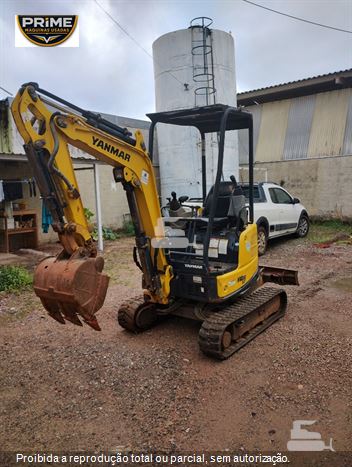 Mini-Escavadeira Yanmar Vio17
