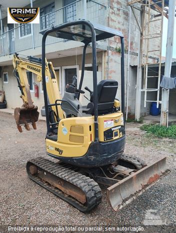 Mini-Escavadeira Yanmar Vio17