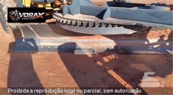 Motoniveladora New Holland RG170B