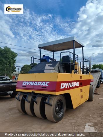 Rolo Compactador Dynapac CP271