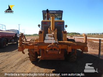 Motoniveladora Komatsu GD555-3