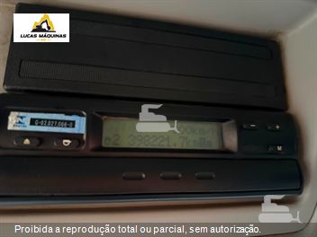 Caminhão Volvo VM 270 8x2 2p (Diesel) (E5)