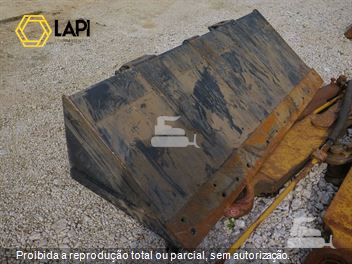 Mini-Carregadeira Caterpillar 250