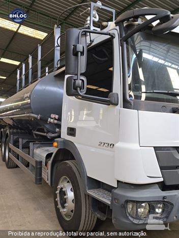 Caminhão Mercedes-Benz Atego 2730 6x4 2p (Diesel)(E5)