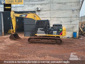 Escavadeira Caterpillar 318D2L