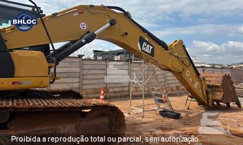 Escavadeira Caterpillar 336