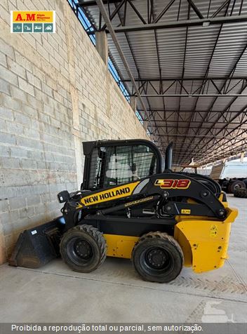 Mini-Carregadeira New Holland L318