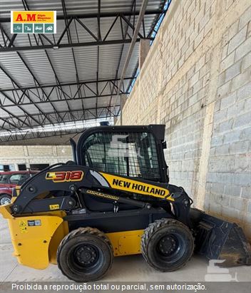 Mini-Carregadeira New Holland L318