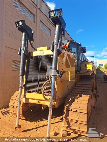 Trator de Esteira Caterpillar D8