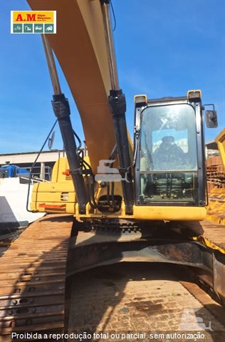Escavadeira Caterpillar 336DL