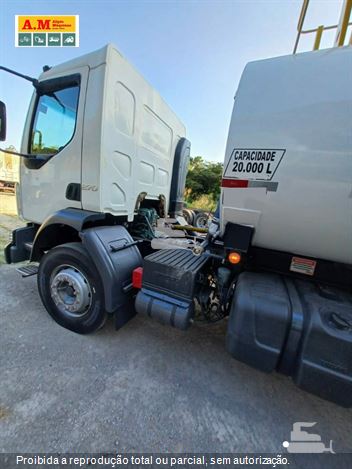 Caminhão Volvo VM 270 6x4 2p (Diesel) (E5)