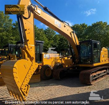 Escavadeira Caterpillar 320