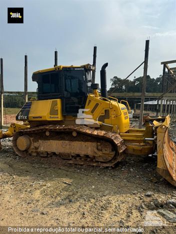 Trator de Esteira Komatsu D61-EX