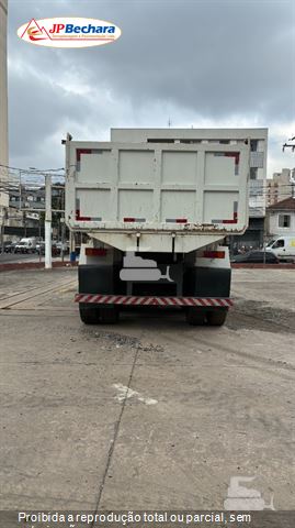 Caminhão Iveco TECTOR 260E30 6x4 2p (Diesel)(E5)