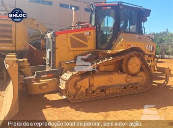 Trator de Esteira Caterpillar D5