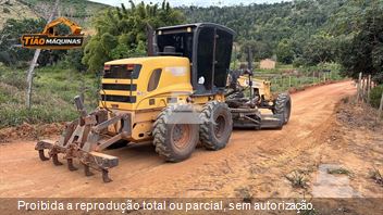 Motoniveladora New Holland RG140B