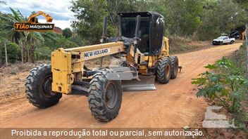 Motoniveladora New Holland RG140B