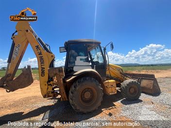 Retro Escavadeira New Holland B110B
