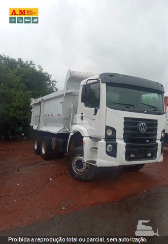 Caminhão Volkswagen 31-320 E Constellation 6x4 3-Eixos 2p (Diesel)