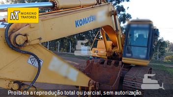 Escavadeira Komatsu PC200