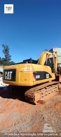 Escavadeira Caterpillar 320D