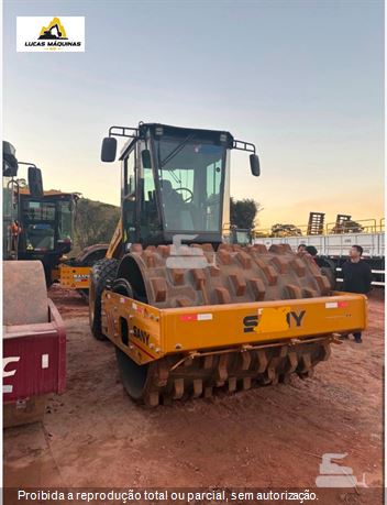 Rolo Compactador Sany SSR120 C10