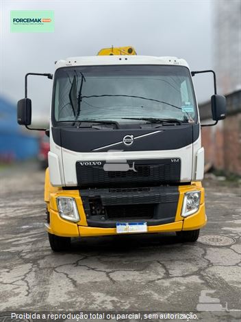 Caminhão Volvo VM 270 6x2 2p (Diesel) (E5)