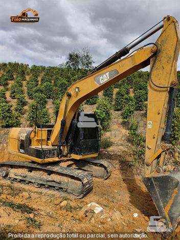Escavadeira Caterpillar 312D2L