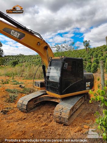 Escavadeira Caterpillar 312D2L