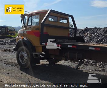 Caminhão Mercedes-Benz L-1513 2p (diesel)