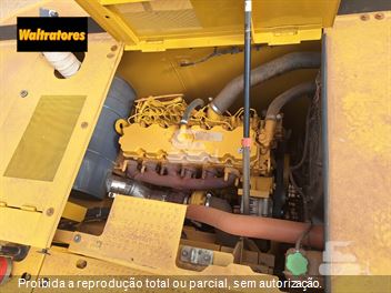 Escavadeira Caterpillar 320
