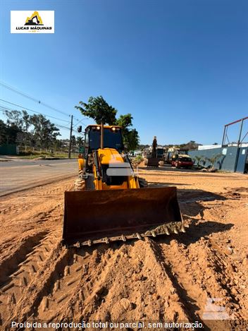 Retro Escavadeira JCB 3CX