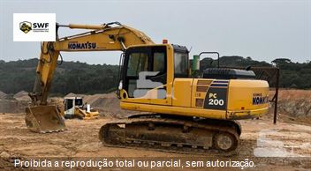 Escavadeira Komatsu PC200